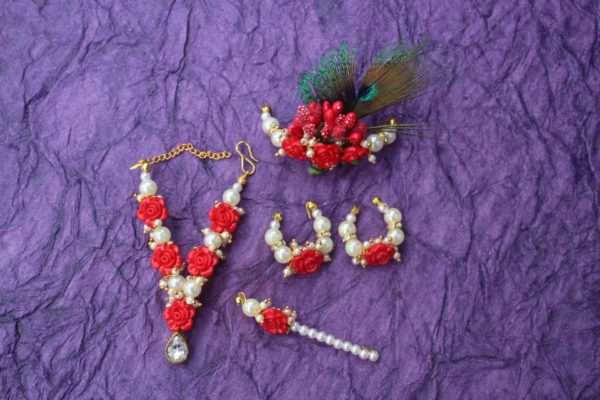 Red Flower and Mor Pankh Shringar Set-Medium